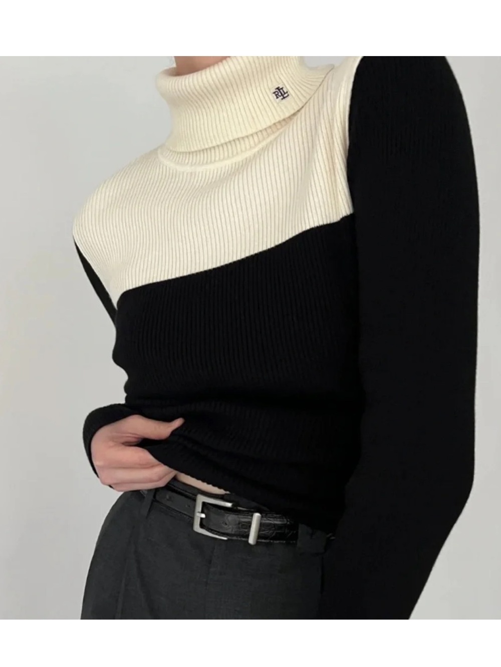 LAUREN RALPH LAUREN Colorblock Monogram Ribbed Turtleneck Sweater Black Cream M